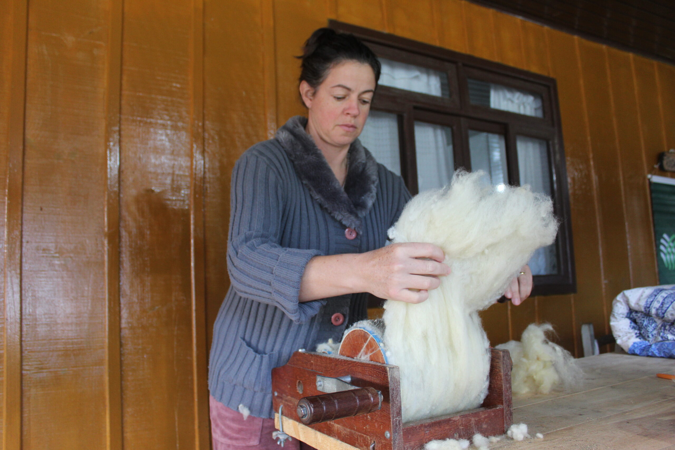Palmeira: Senar oferece cursos de artesanato com lã de ovelha